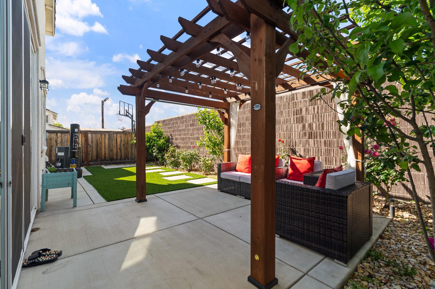 4343 White Fir Loop