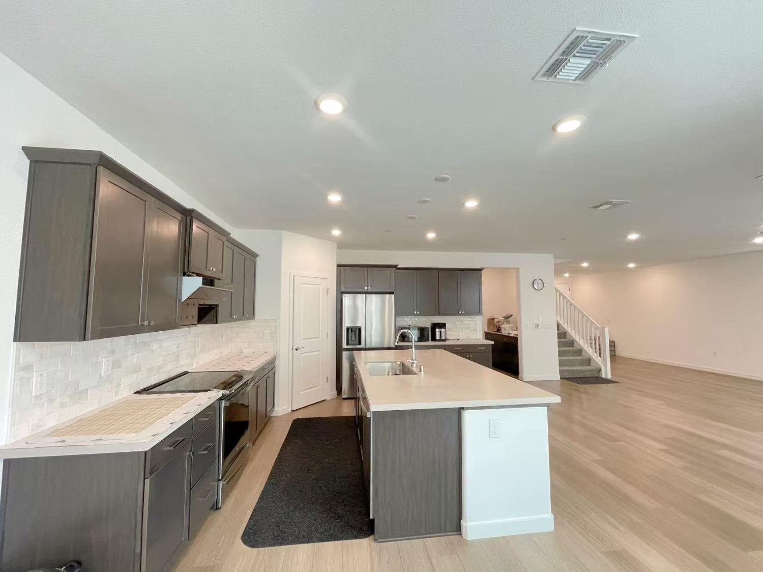 8770 Marygold Way