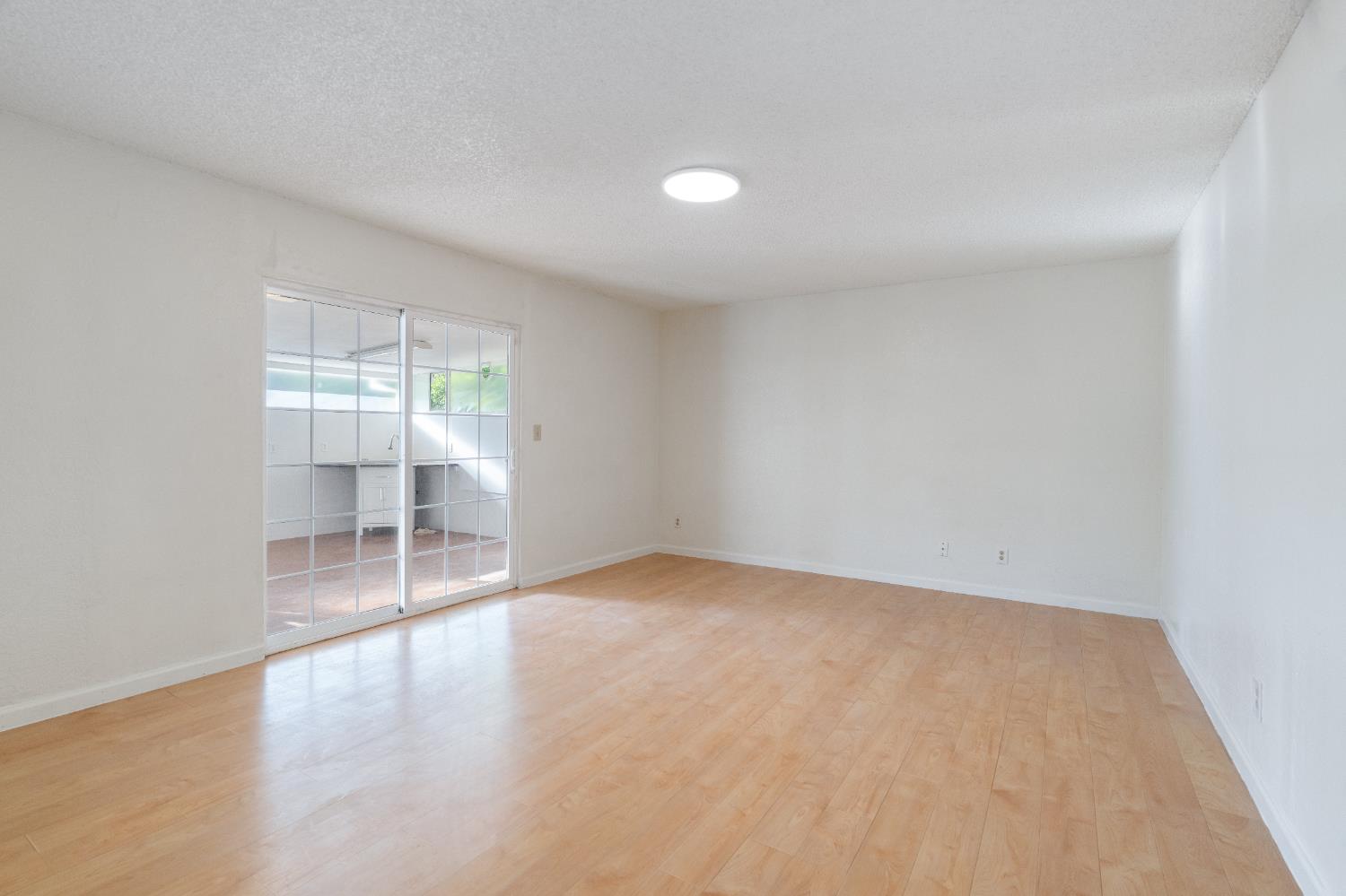 7992 Valley Green Drive