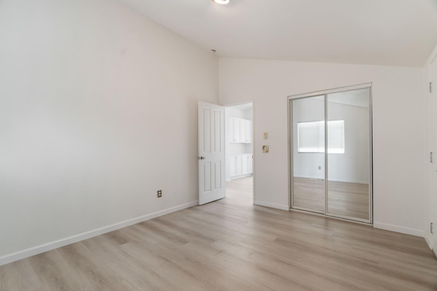 9077 Bedrock Court