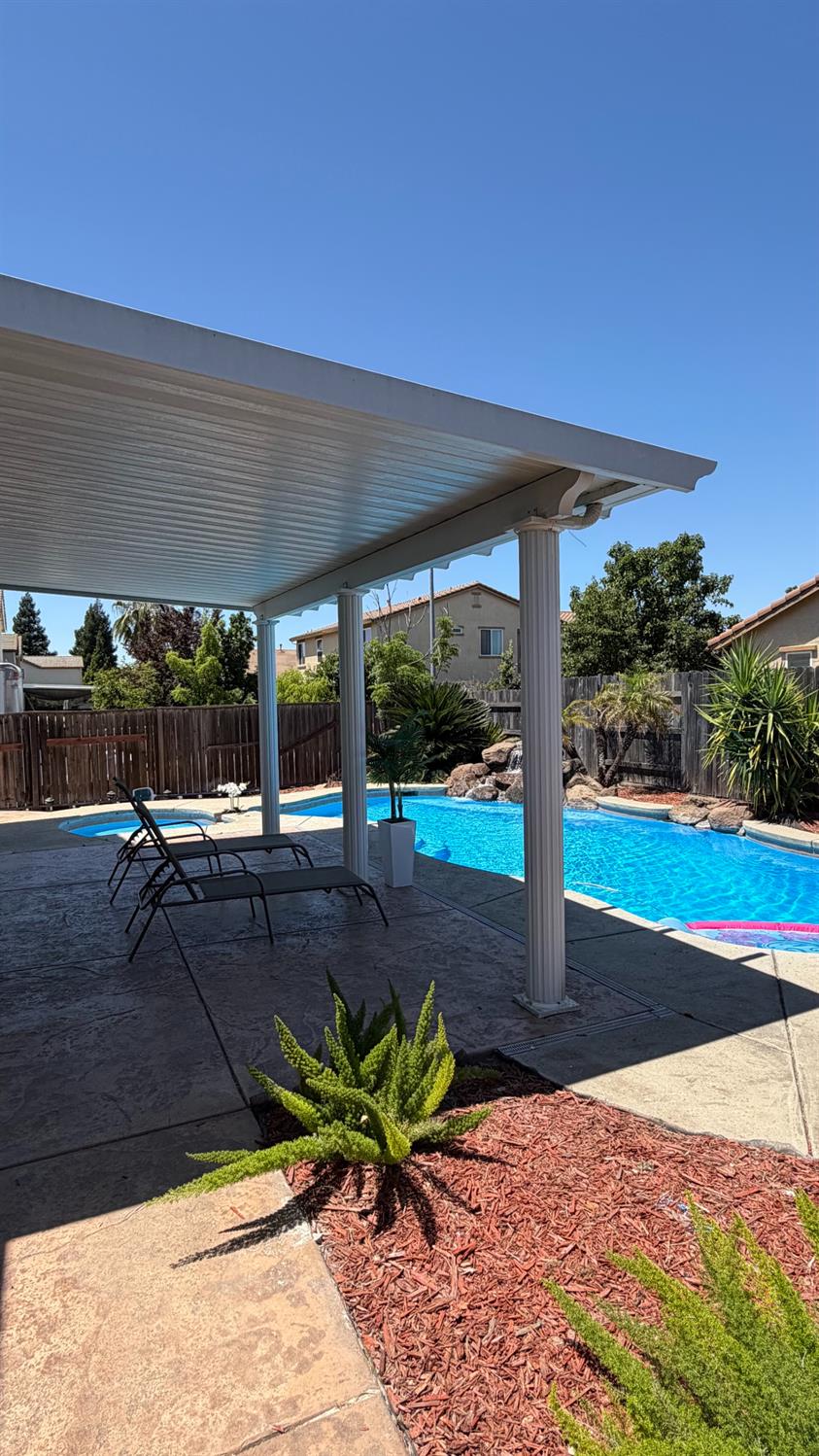 9077 Bedrock Court