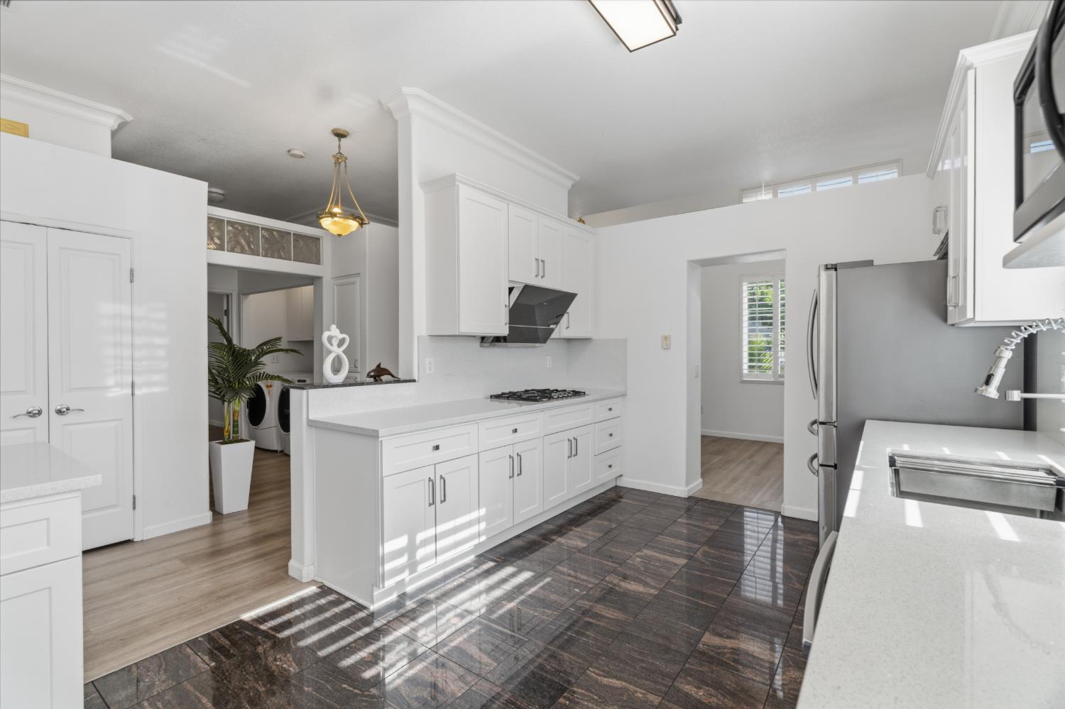 9077 Bedrock Court