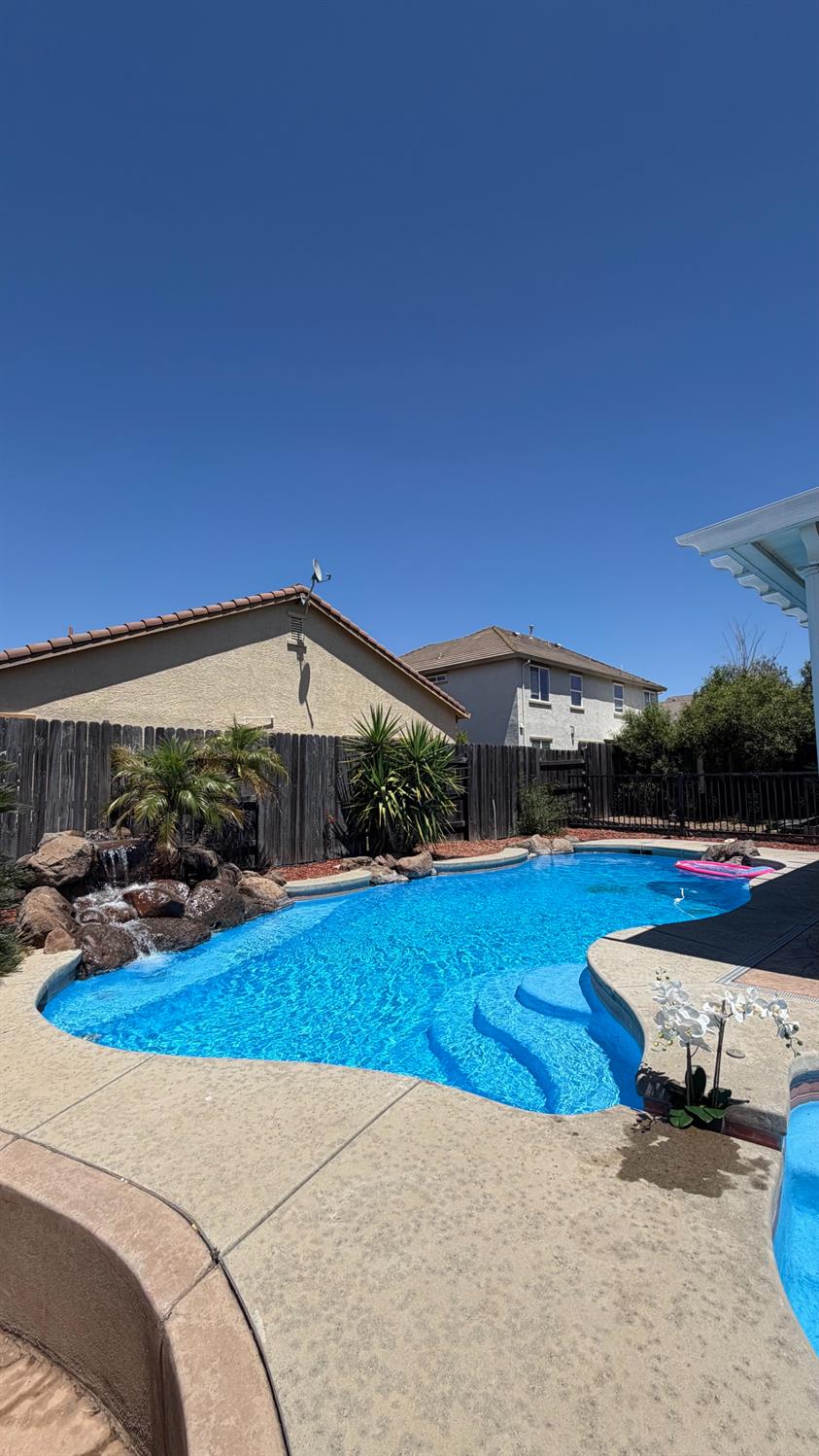 9077 Bedrock Court