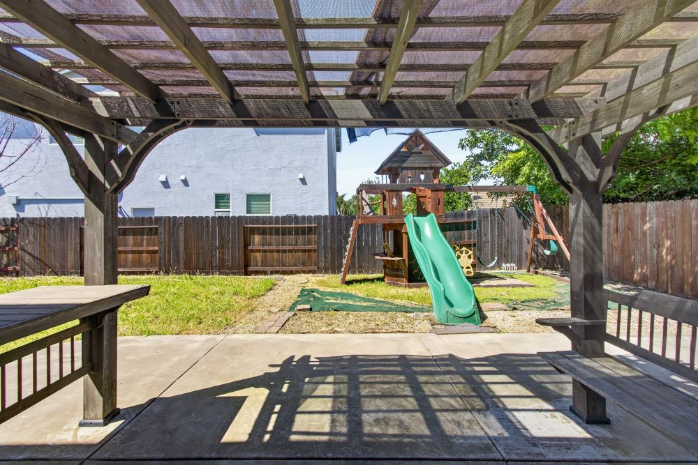 235 Mississippi Drive