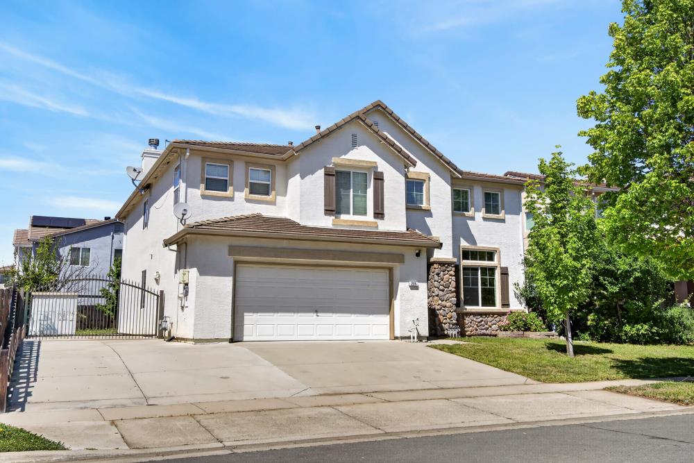 235 Mississippi Drive