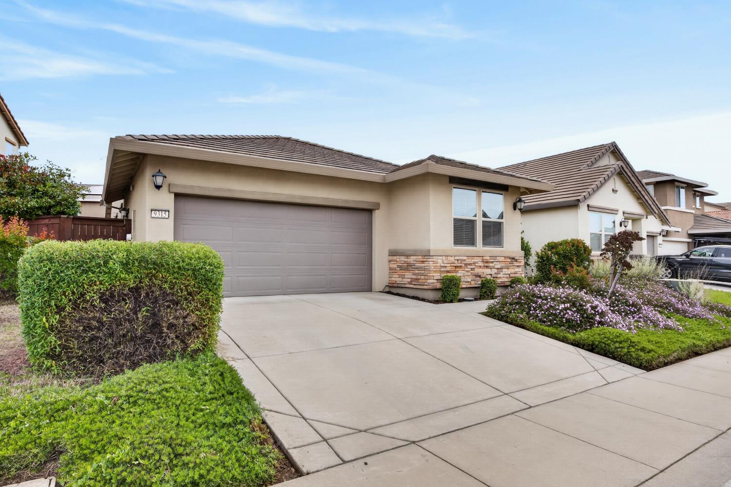 9315 Wild Lilac Circle