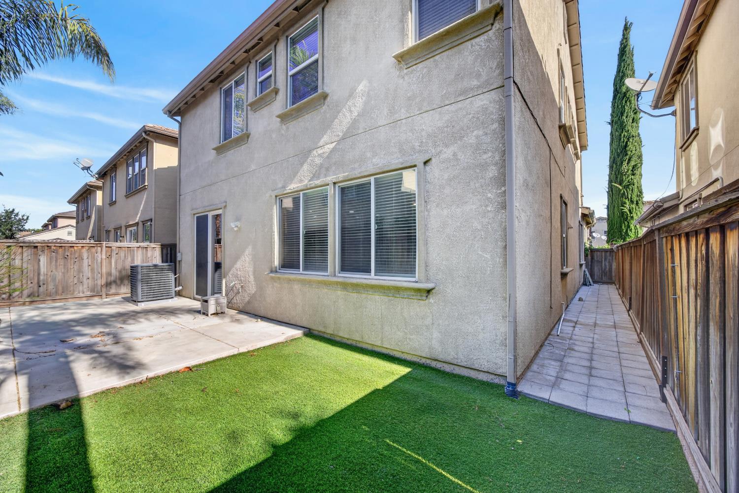 274 Crescent Moon Drive
