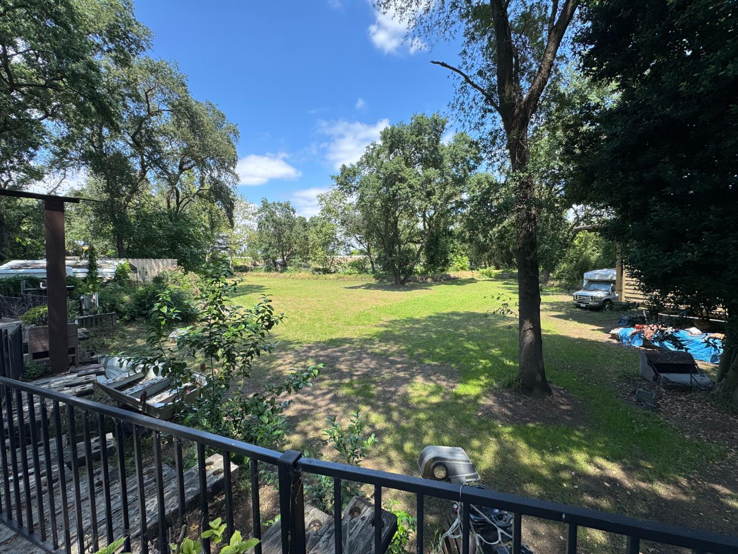 2111 Garden Highway