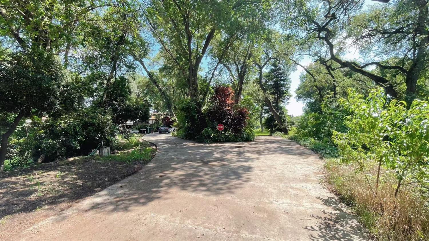 2111 Garden Highway
