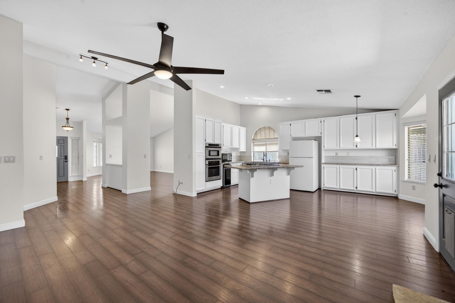 5119 Stoneglen Way