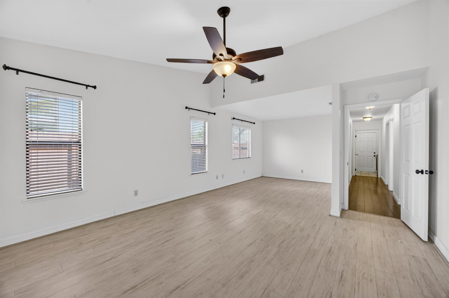 5119 Stoneglen Way