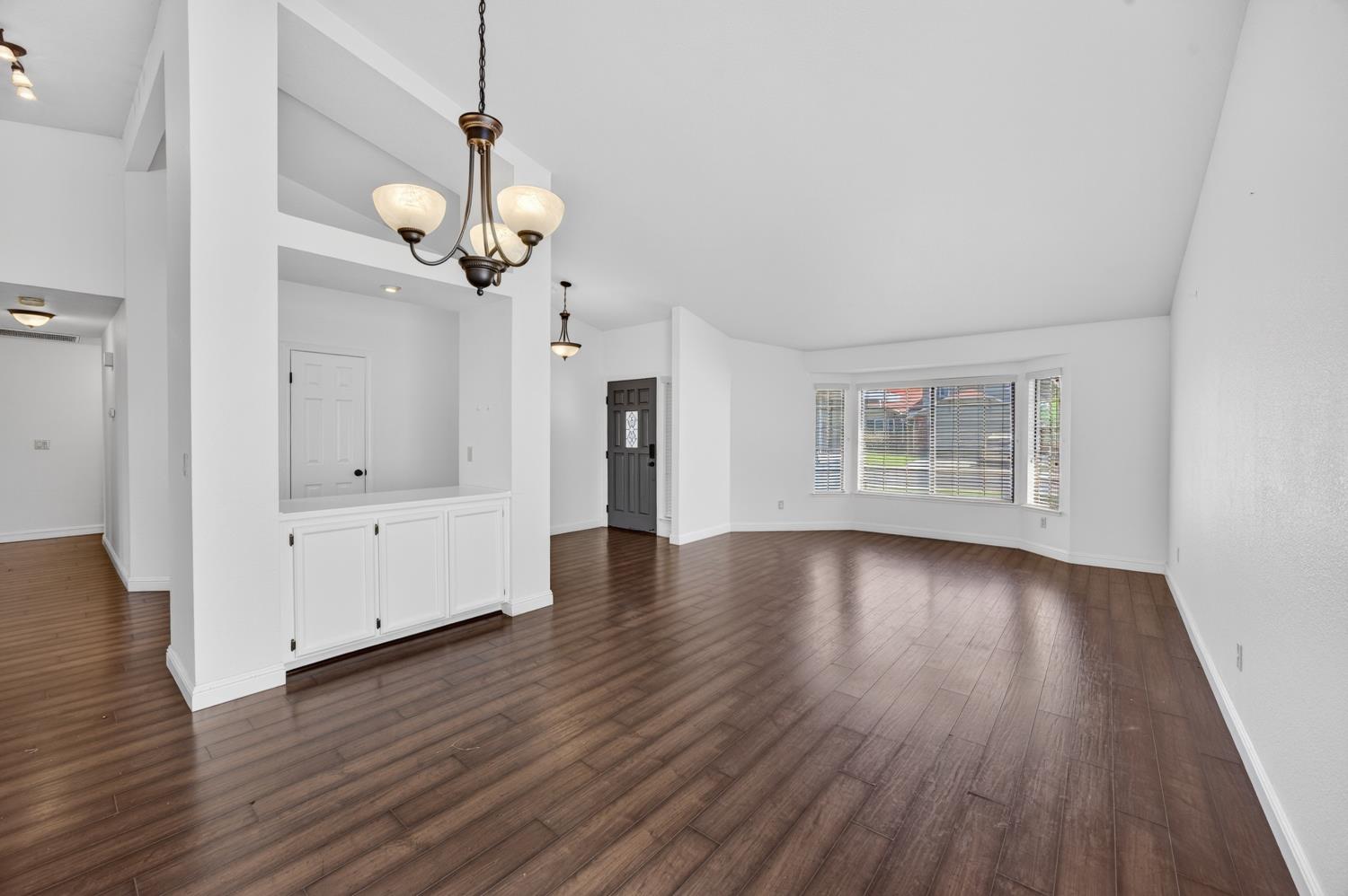 5119 Stoneglen Way