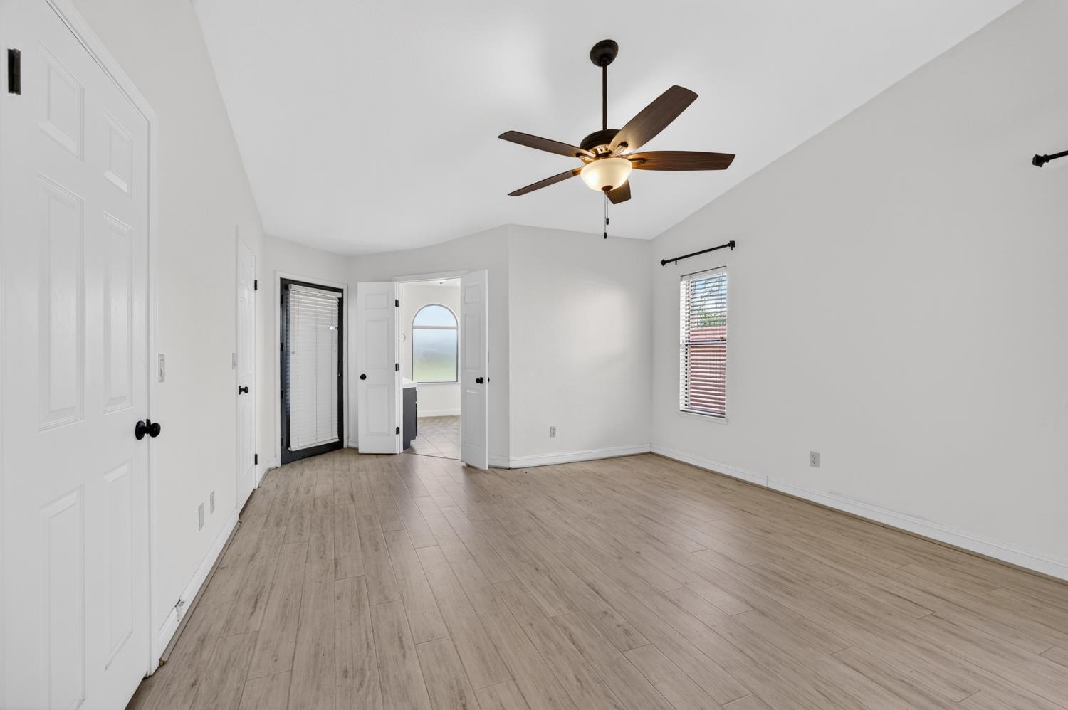 5119 Stoneglen Way