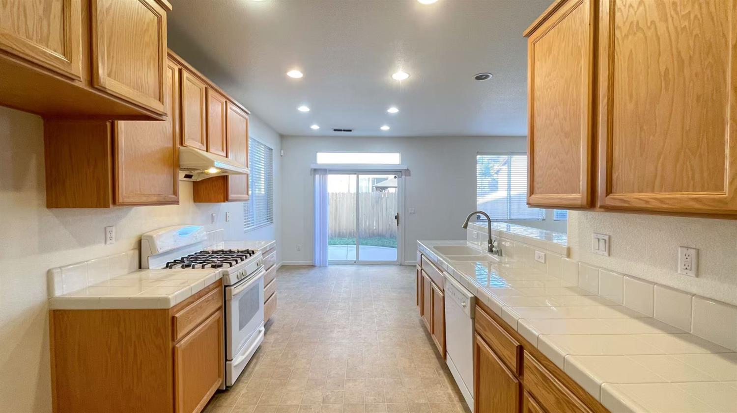 2844 Myotis Drive