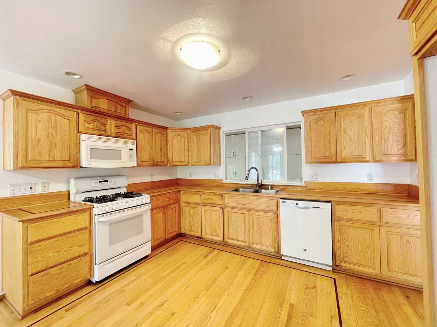 127 Eagle Vista Drive