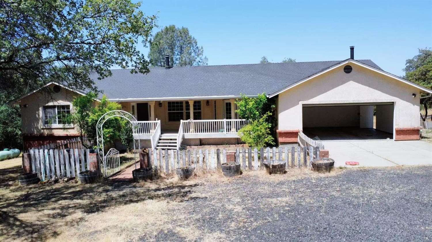 127 Eagle Vista Drive