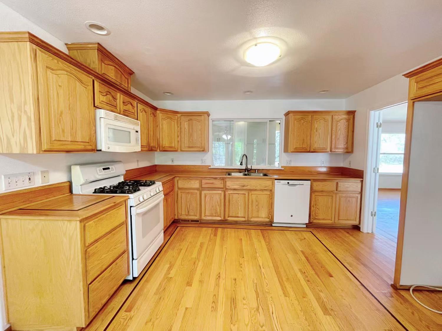 127 Eagle Vista Drive