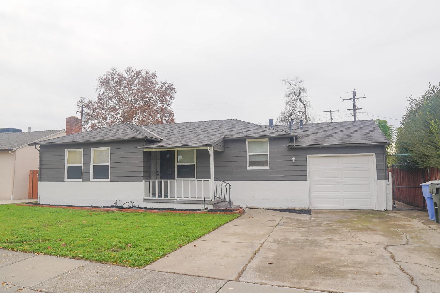 5650 Velma Way