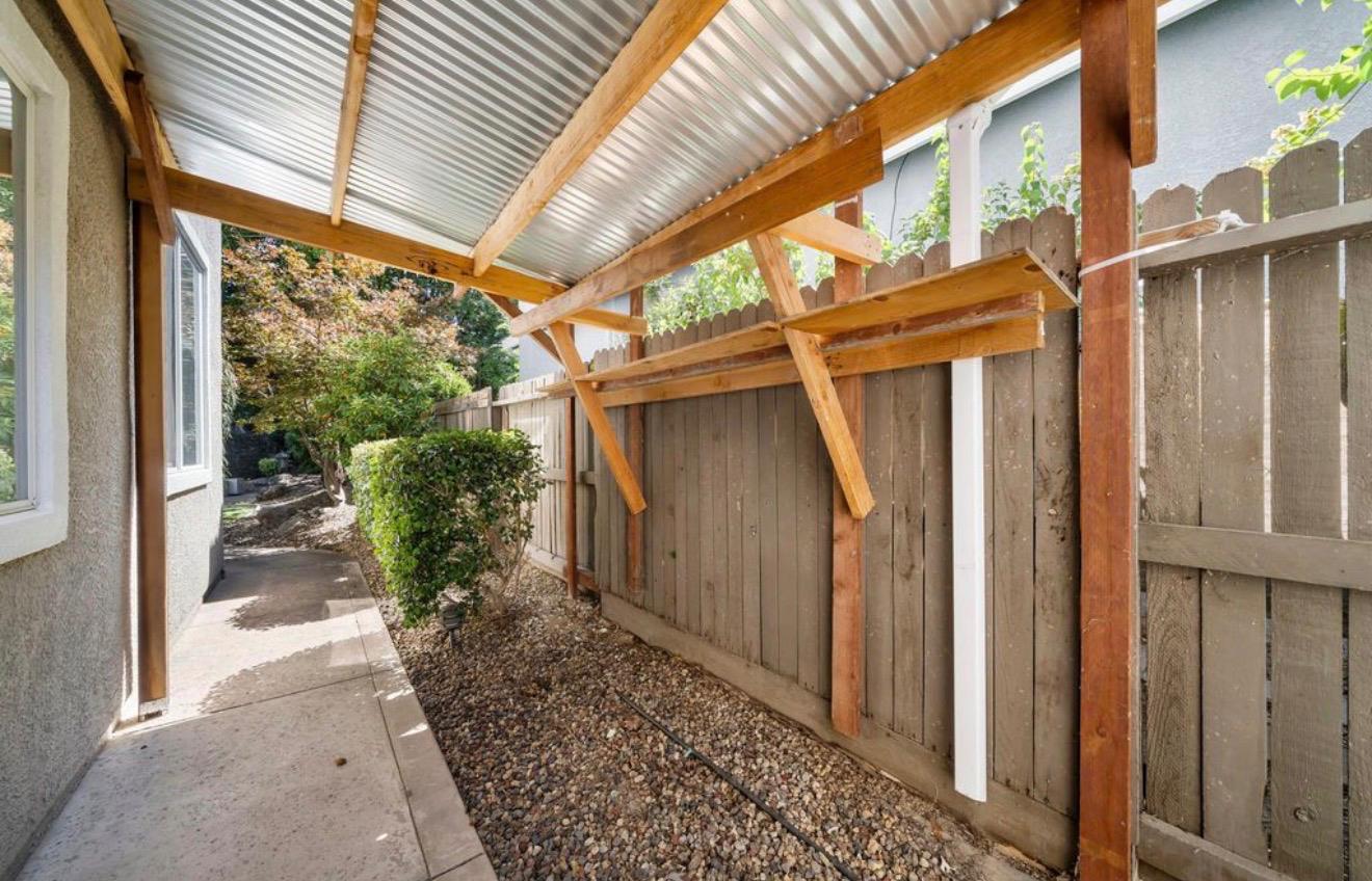 3240 Hopscotch Way