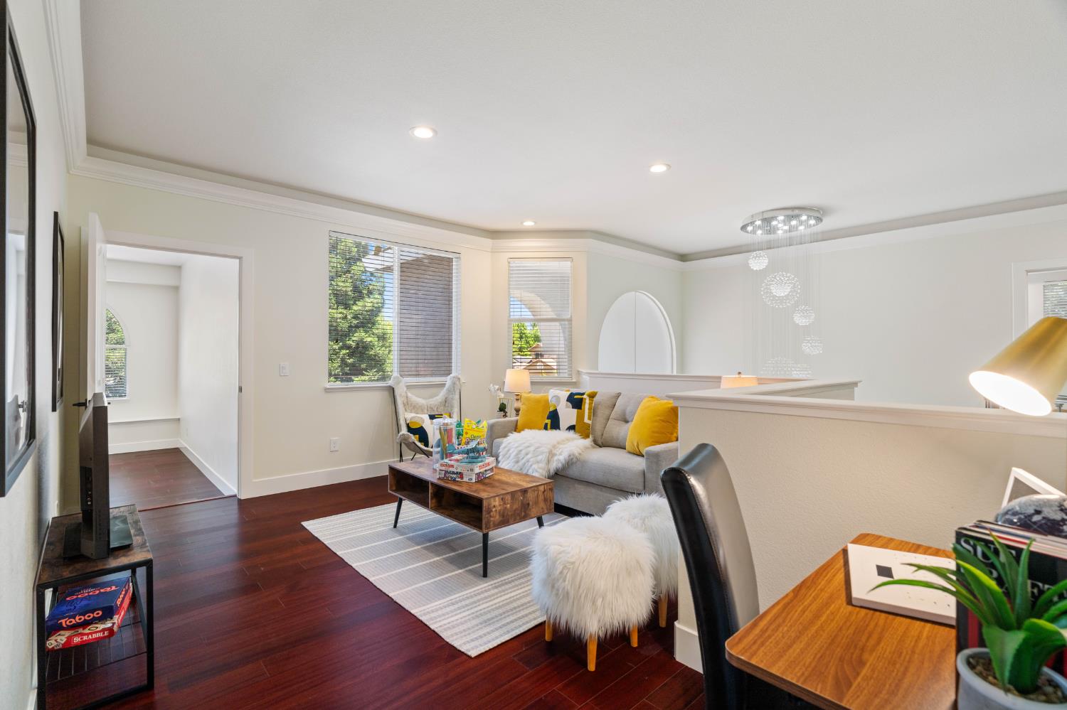 3240 Hopscotch Way
