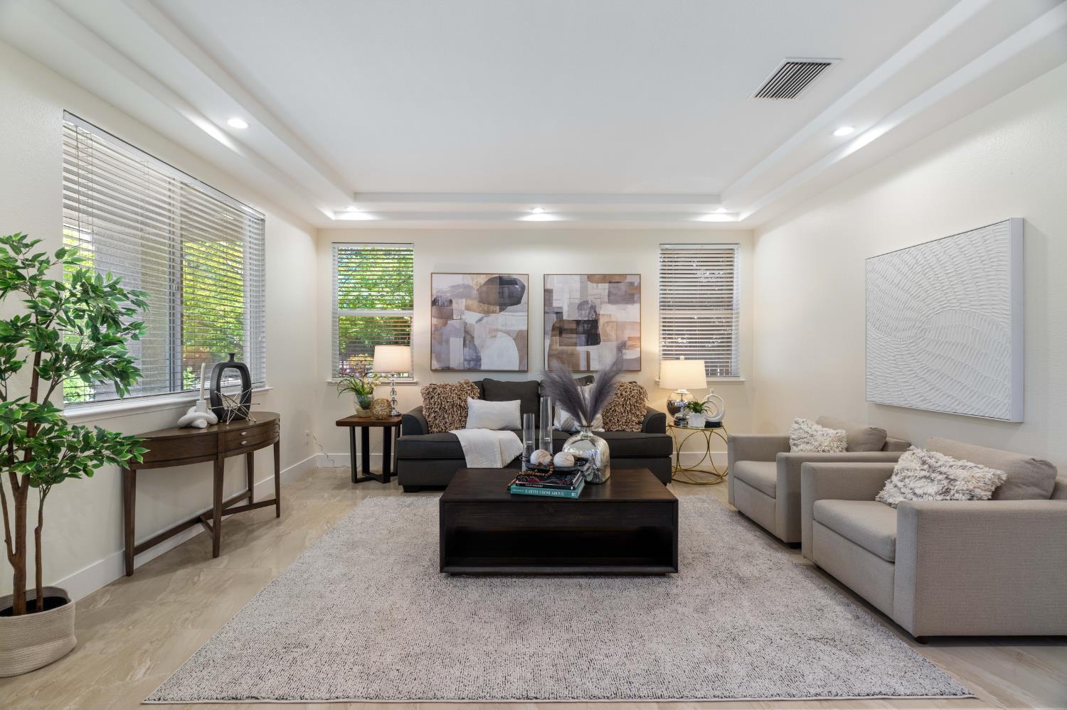 3240 Hopscotch Way