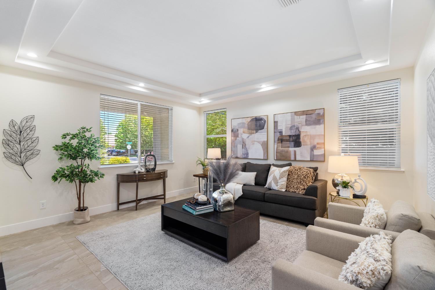 3240 Hopscotch Way