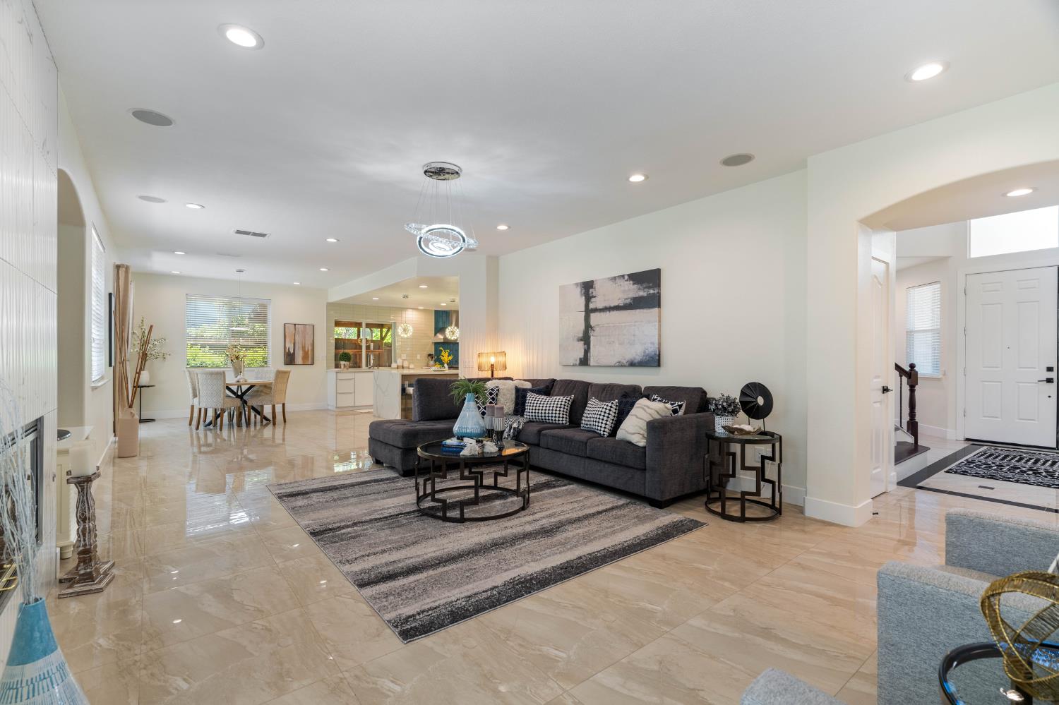 3240 Hopscotch Way