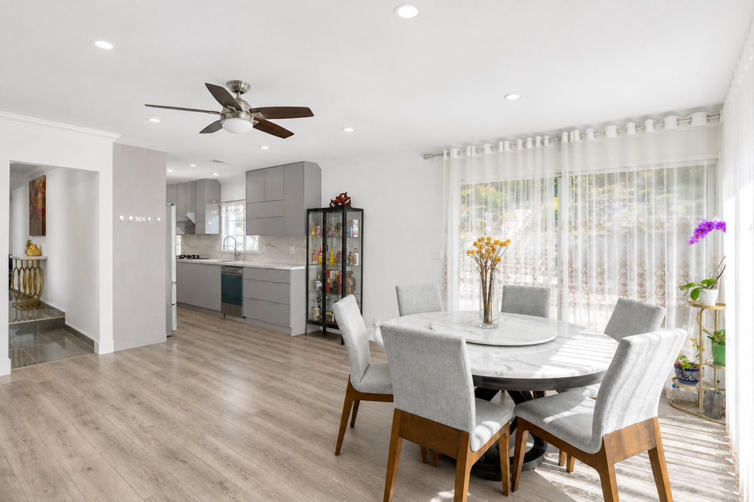 3390 Pinewood Court