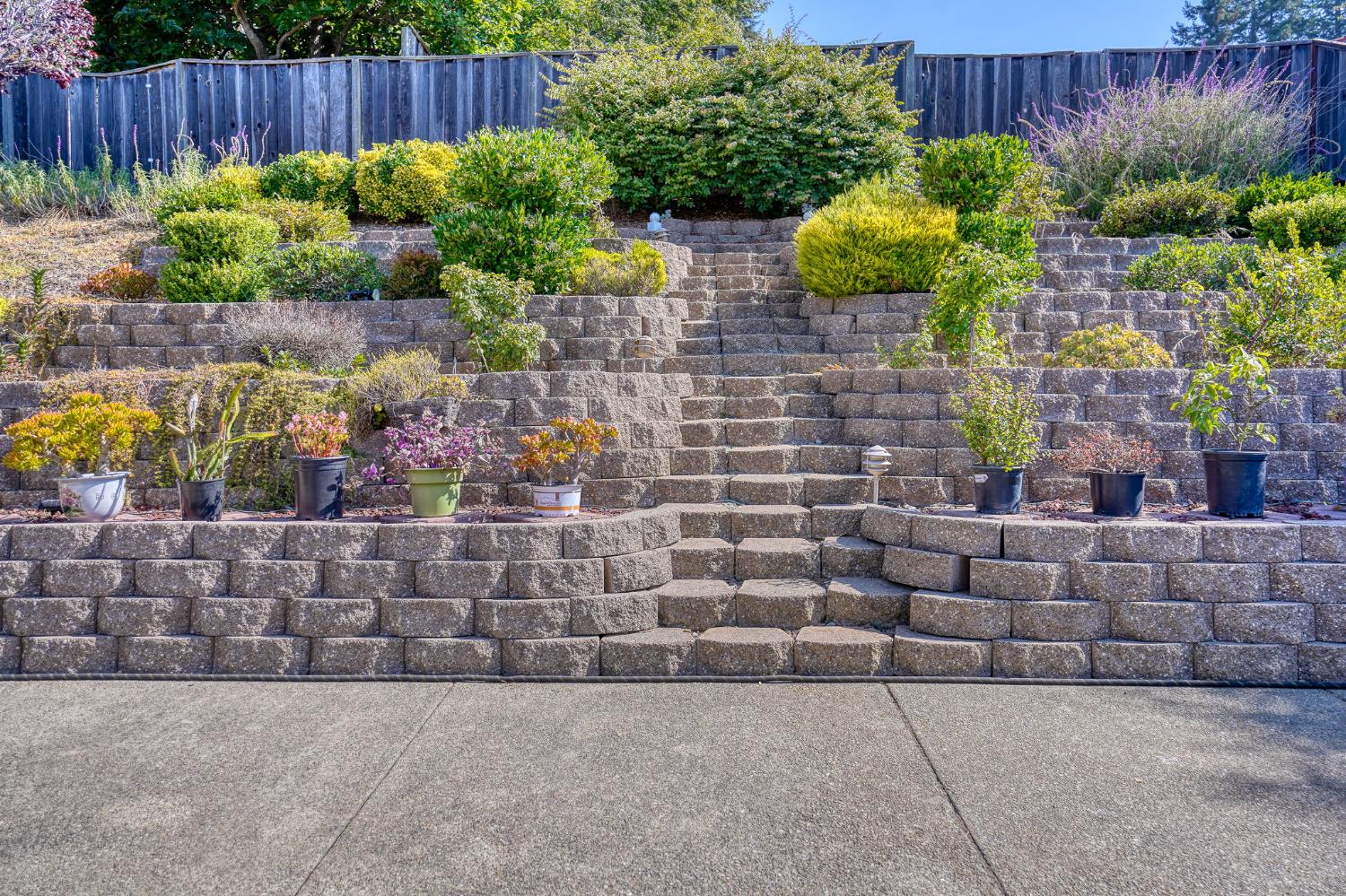 3390 Pinewood Court