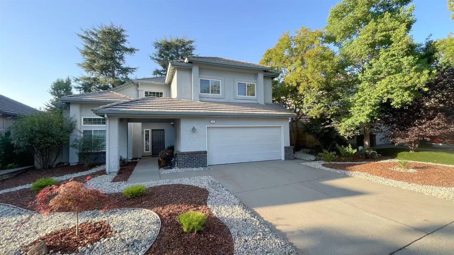 112 Elkins Circle