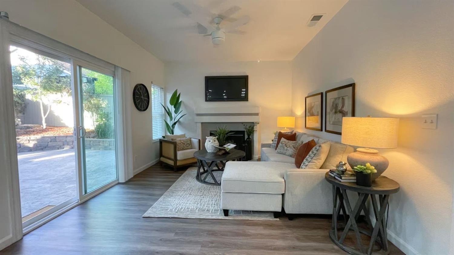 112 Elkins Circle