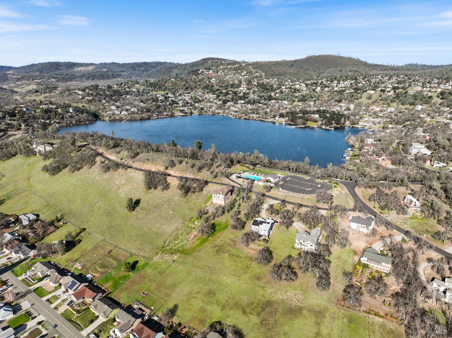 18699 Lakeridge Circle