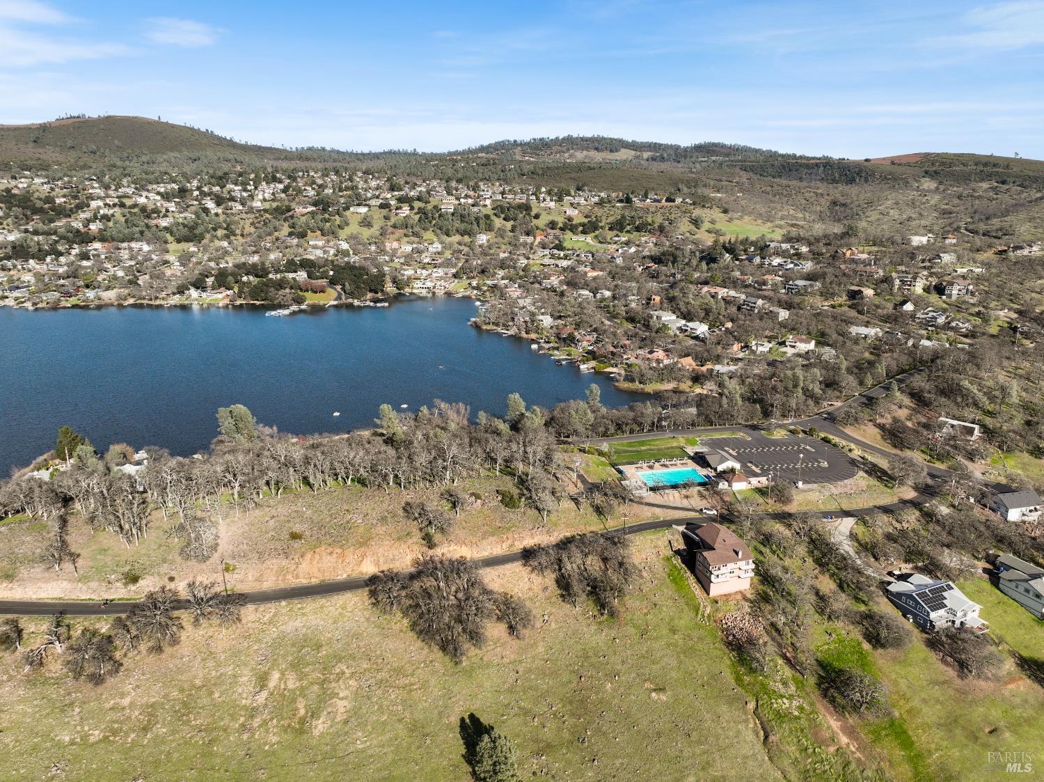 18699 Lakeridge Circle