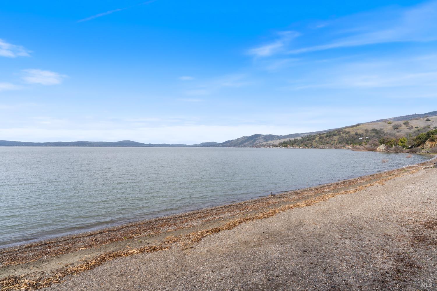 4124 Foothill Drive