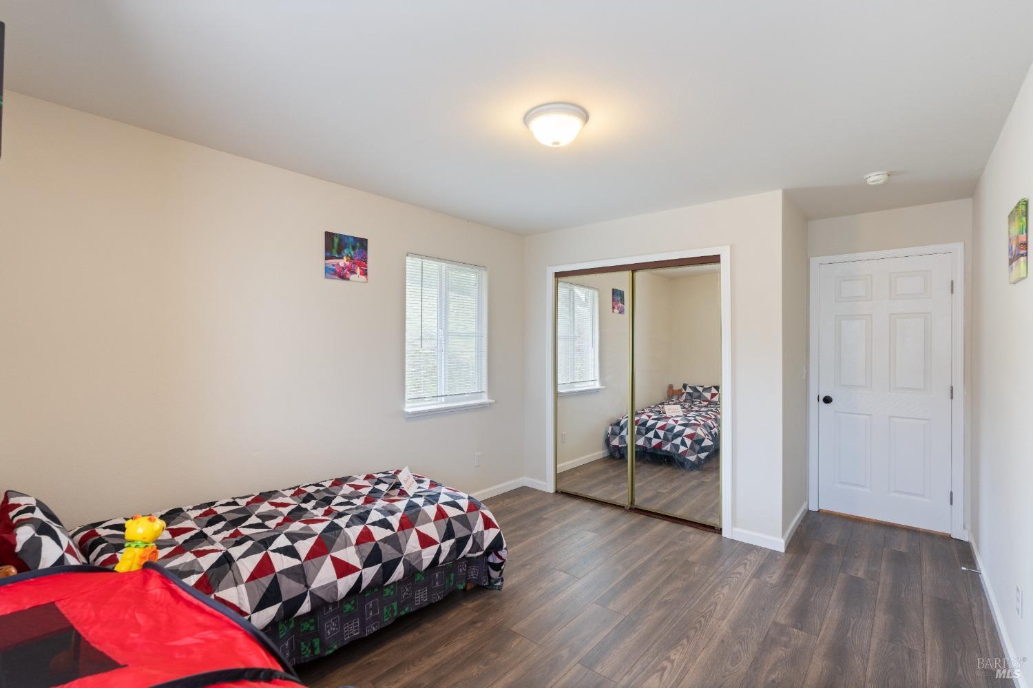 4124 Foothill Drive