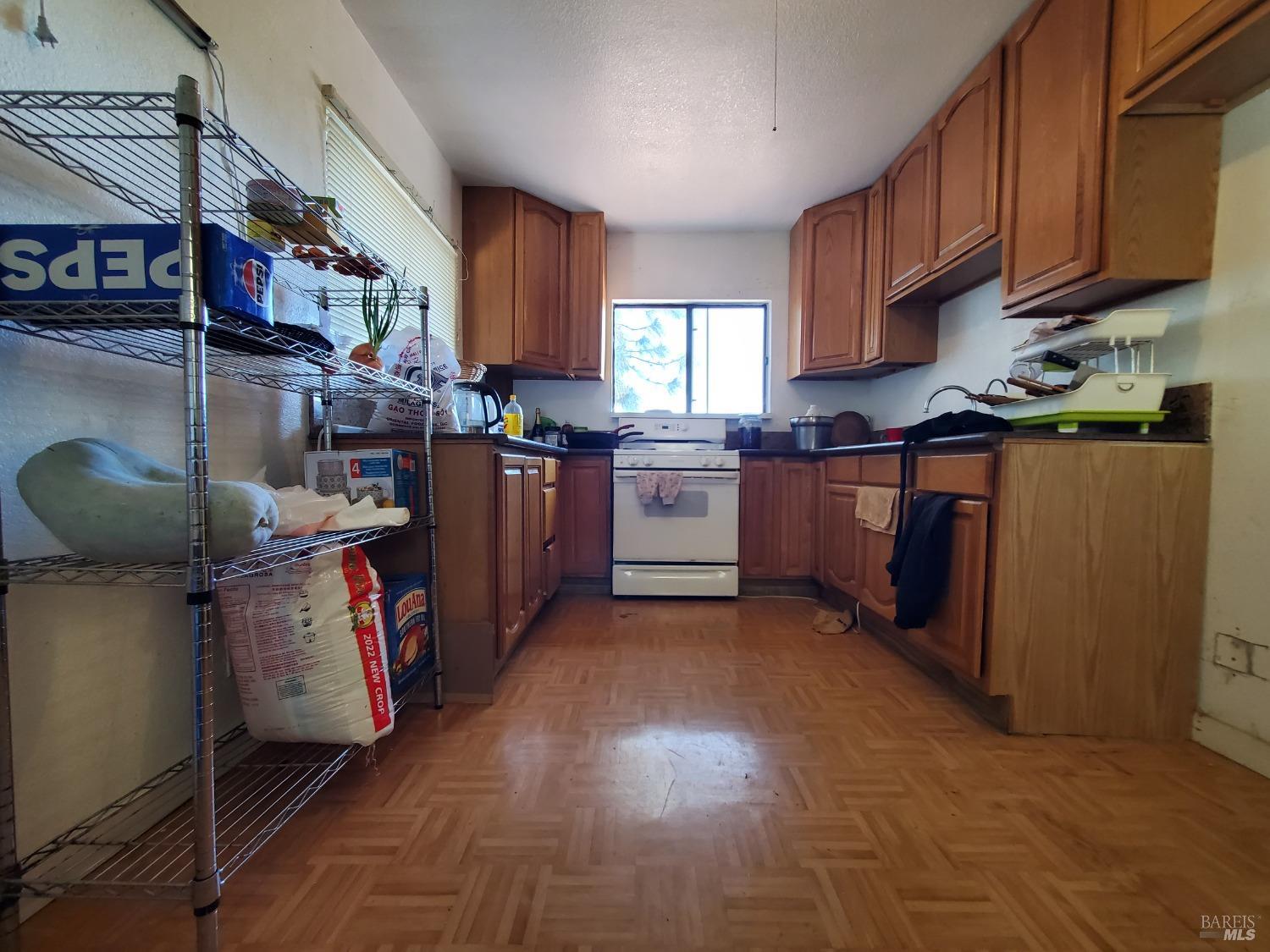 12830 Lakeview Drive