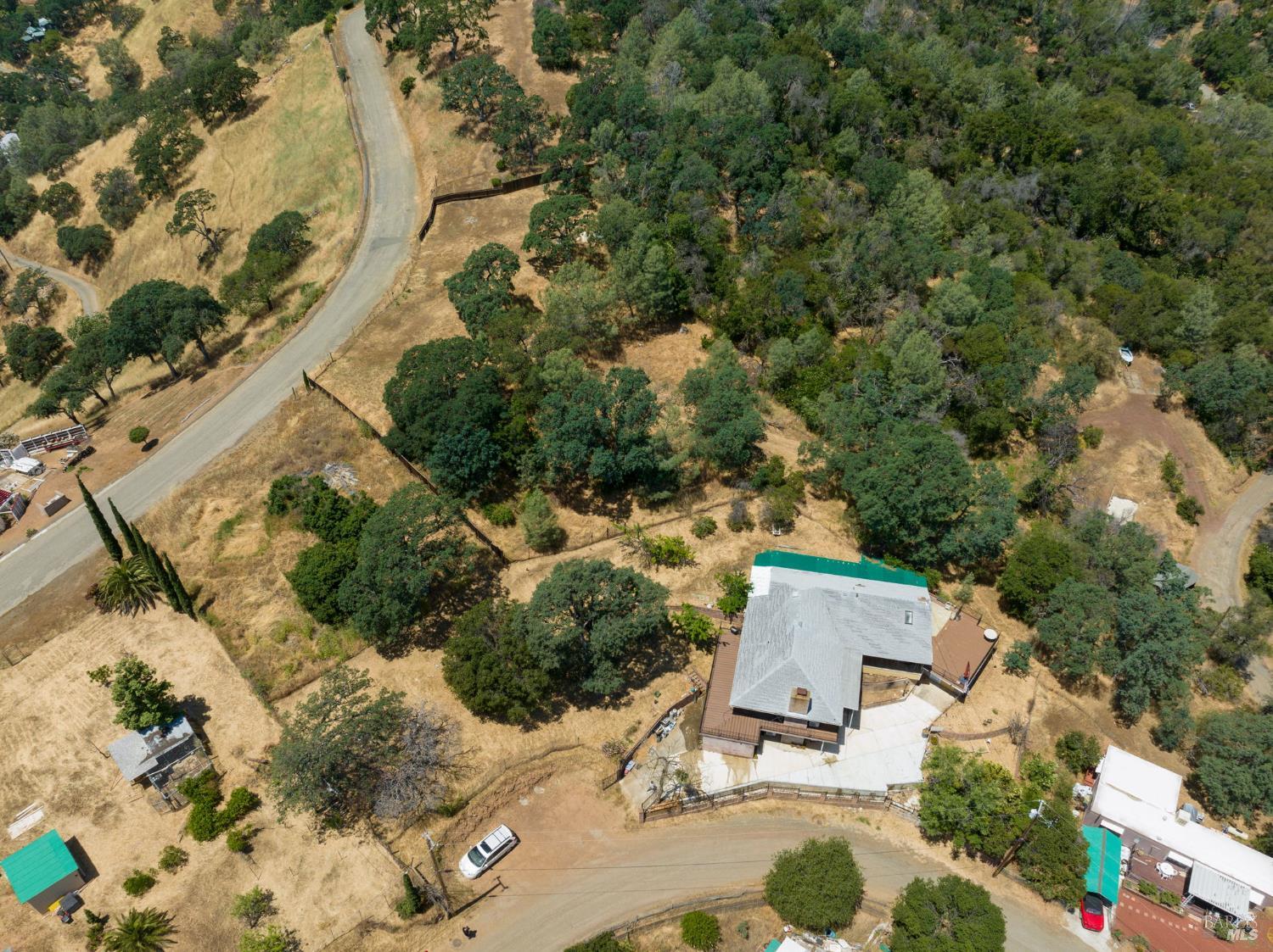12330 Lakeview Drive