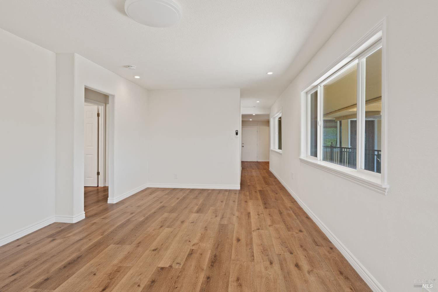 12330 Lakeview Drive