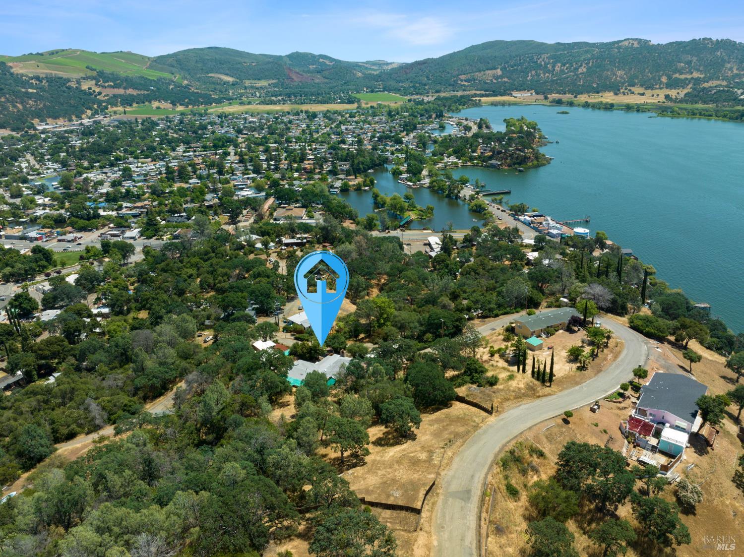 12330 Lakeview Drive