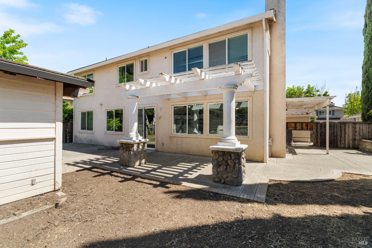 2266 Palmer Circle