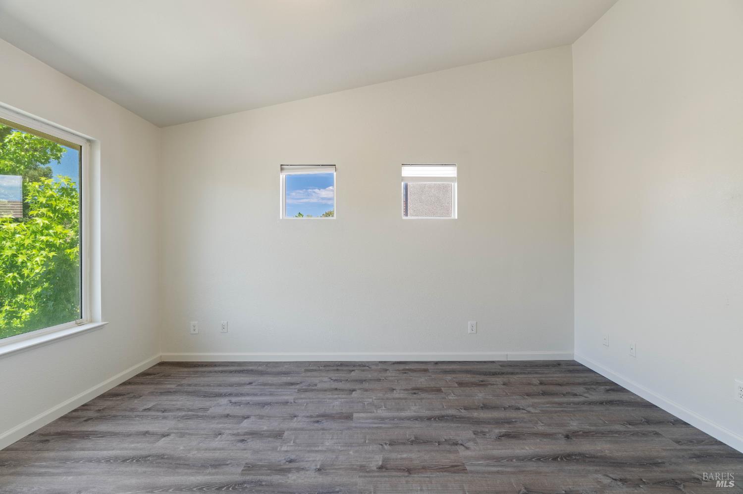 2266 Palmer Circle
