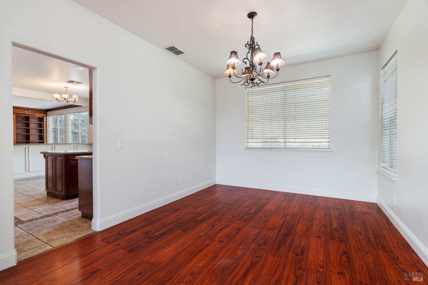 2266 Palmer Circle