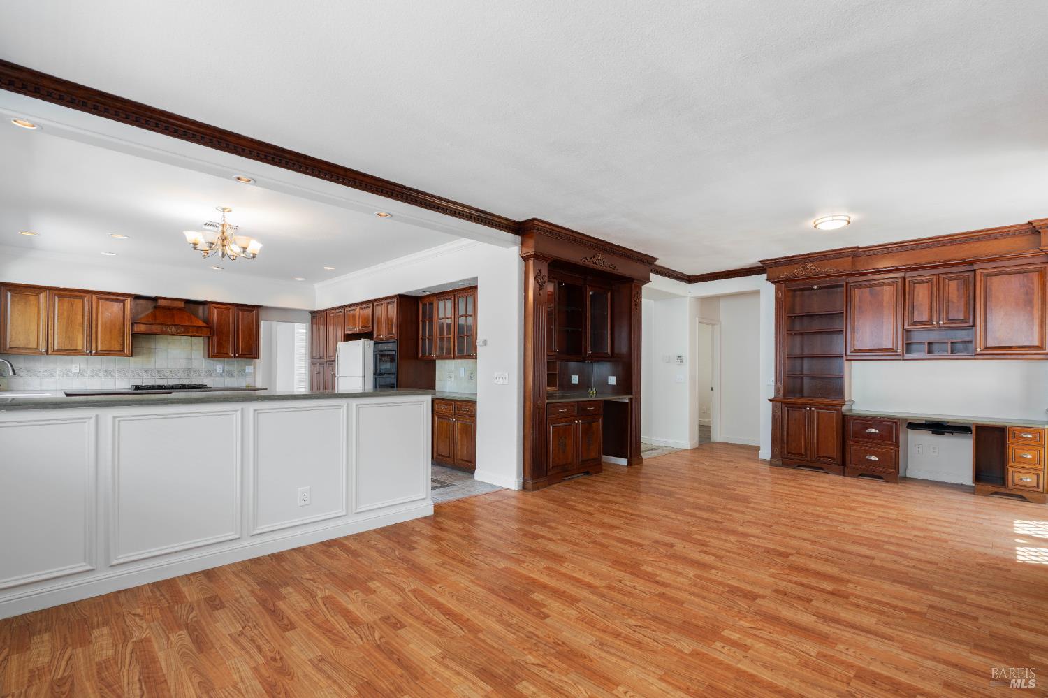 2266 Palmer Circle