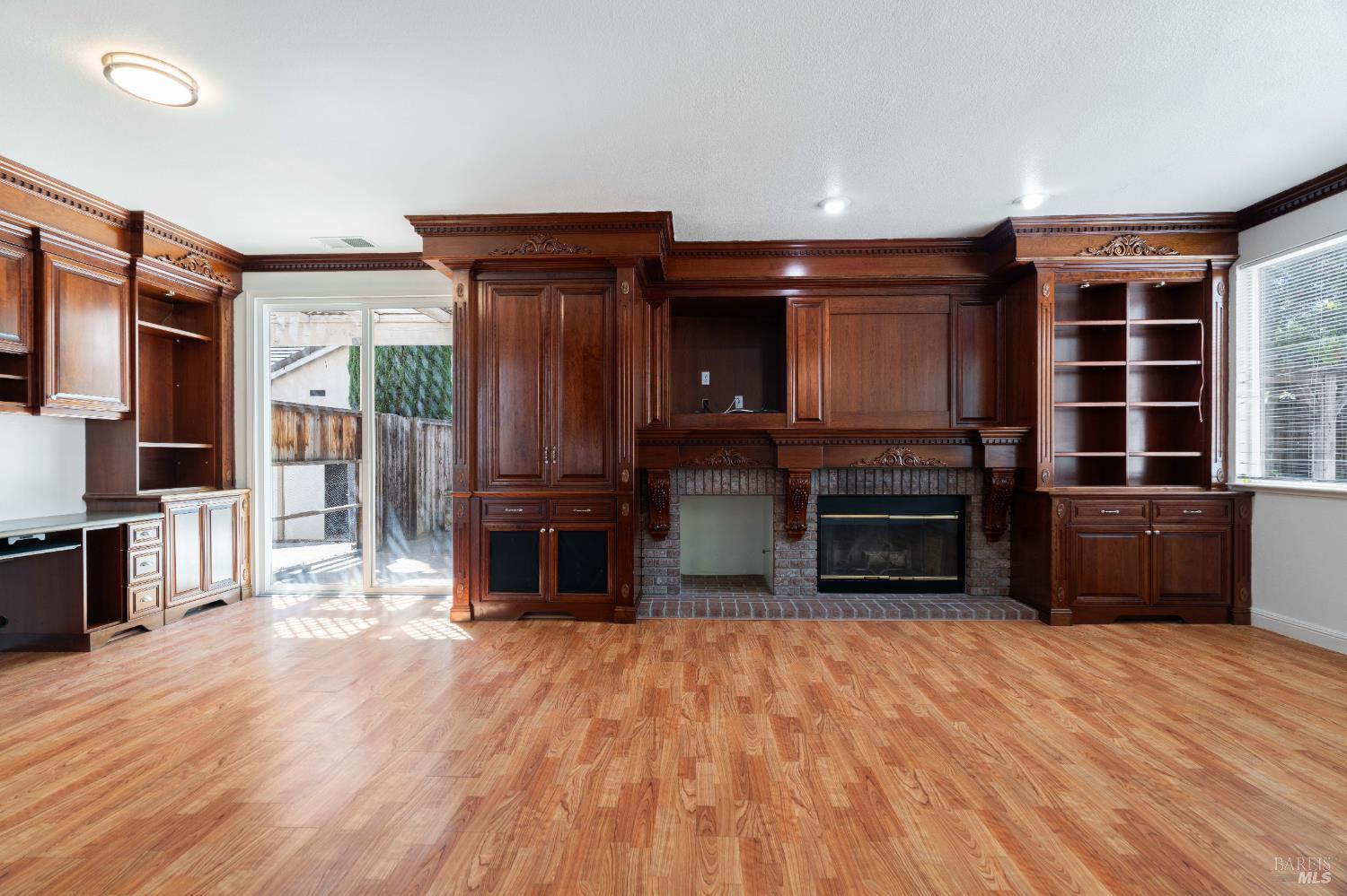 2266 Palmer Circle