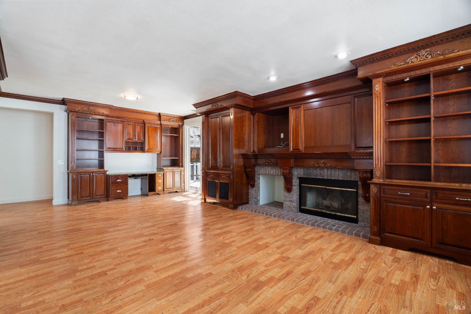 2266 Palmer Circle