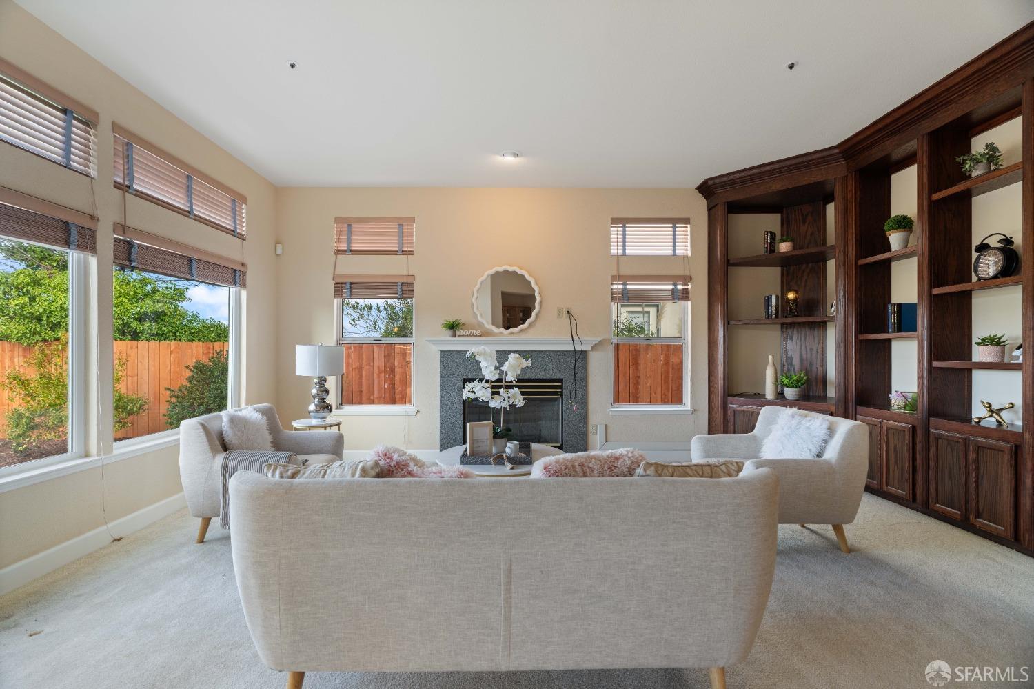17 Lakewood Circle