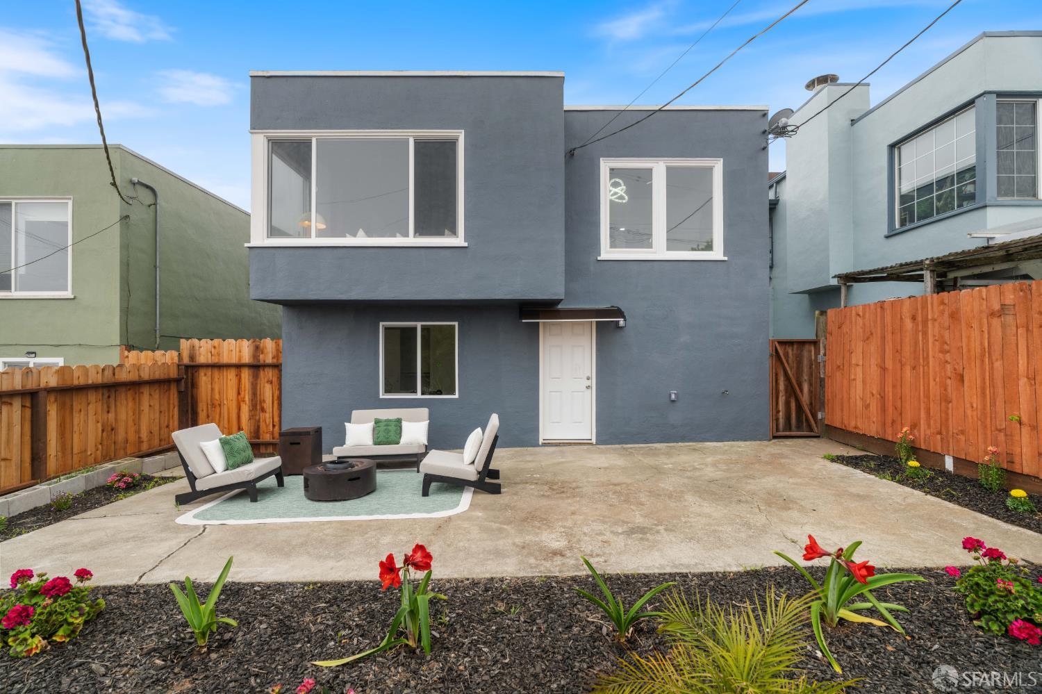 80 crestline Avenue