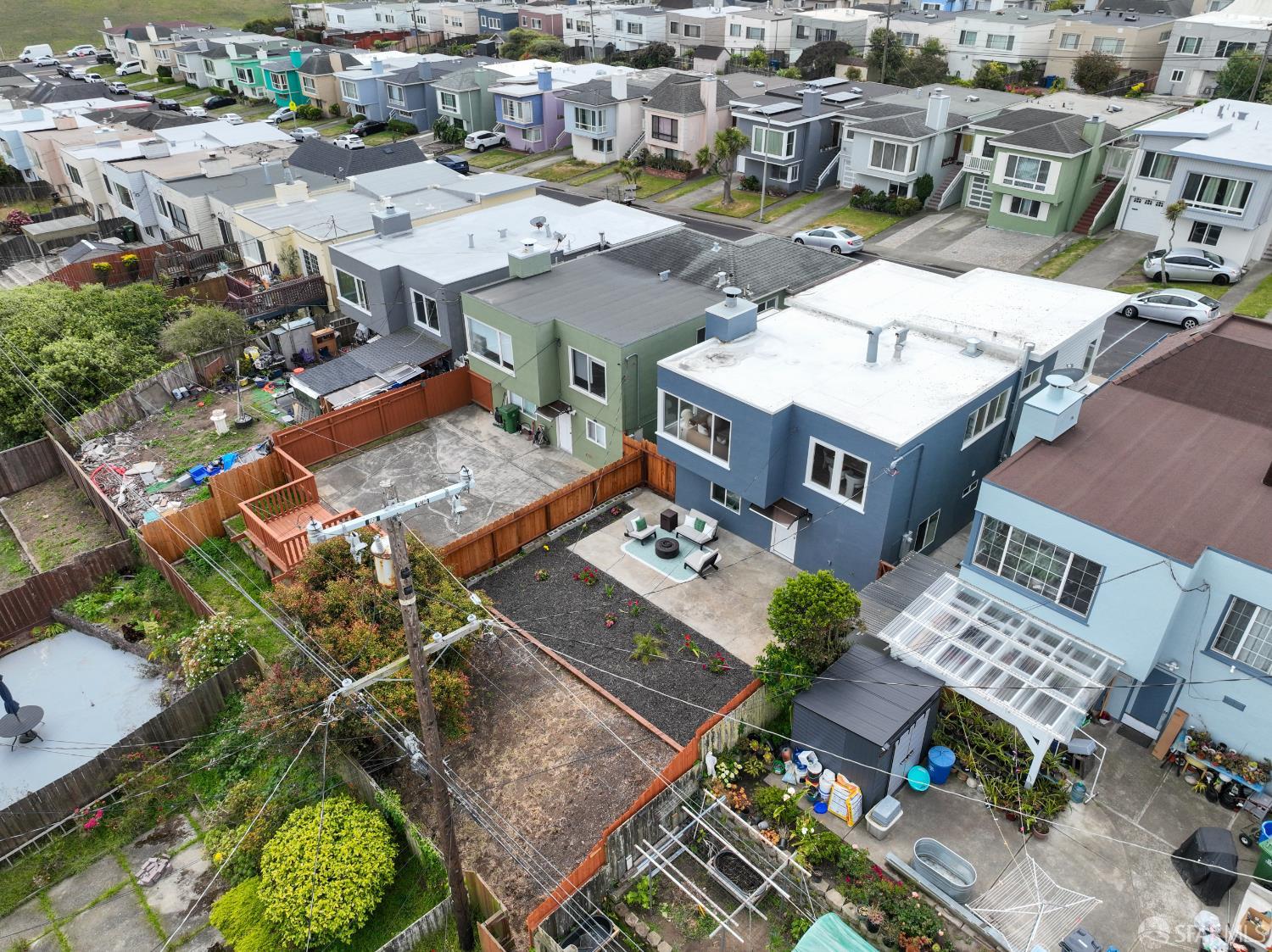 80 crestline Avenue