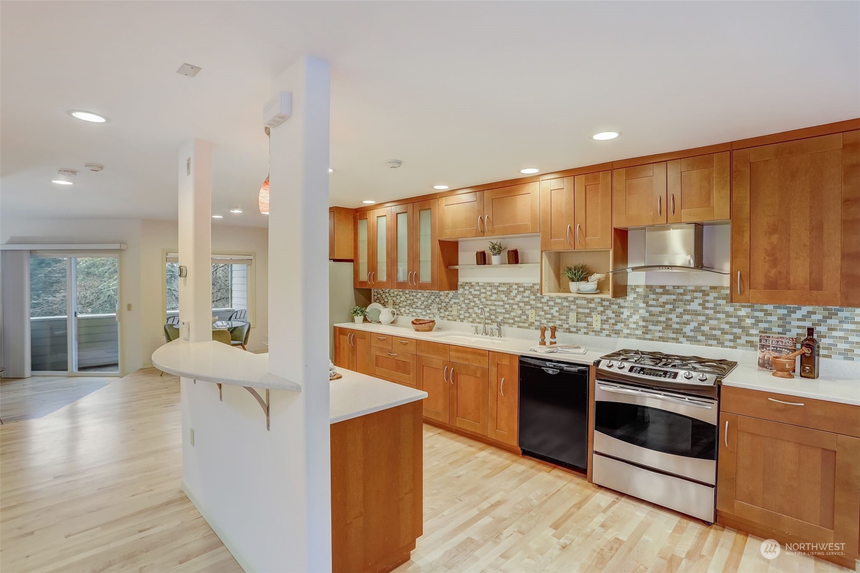 7323 Old Redmond Road Unit: 15