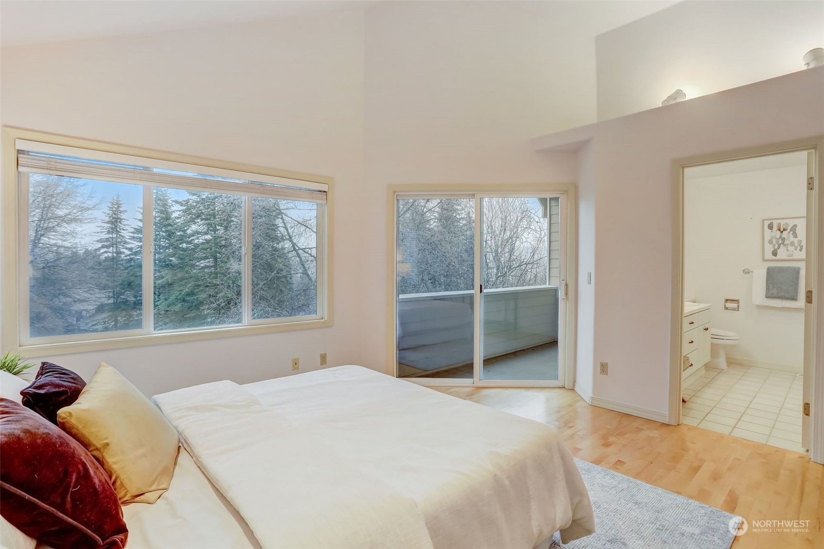 7323 Old Redmond Road Unit: 15